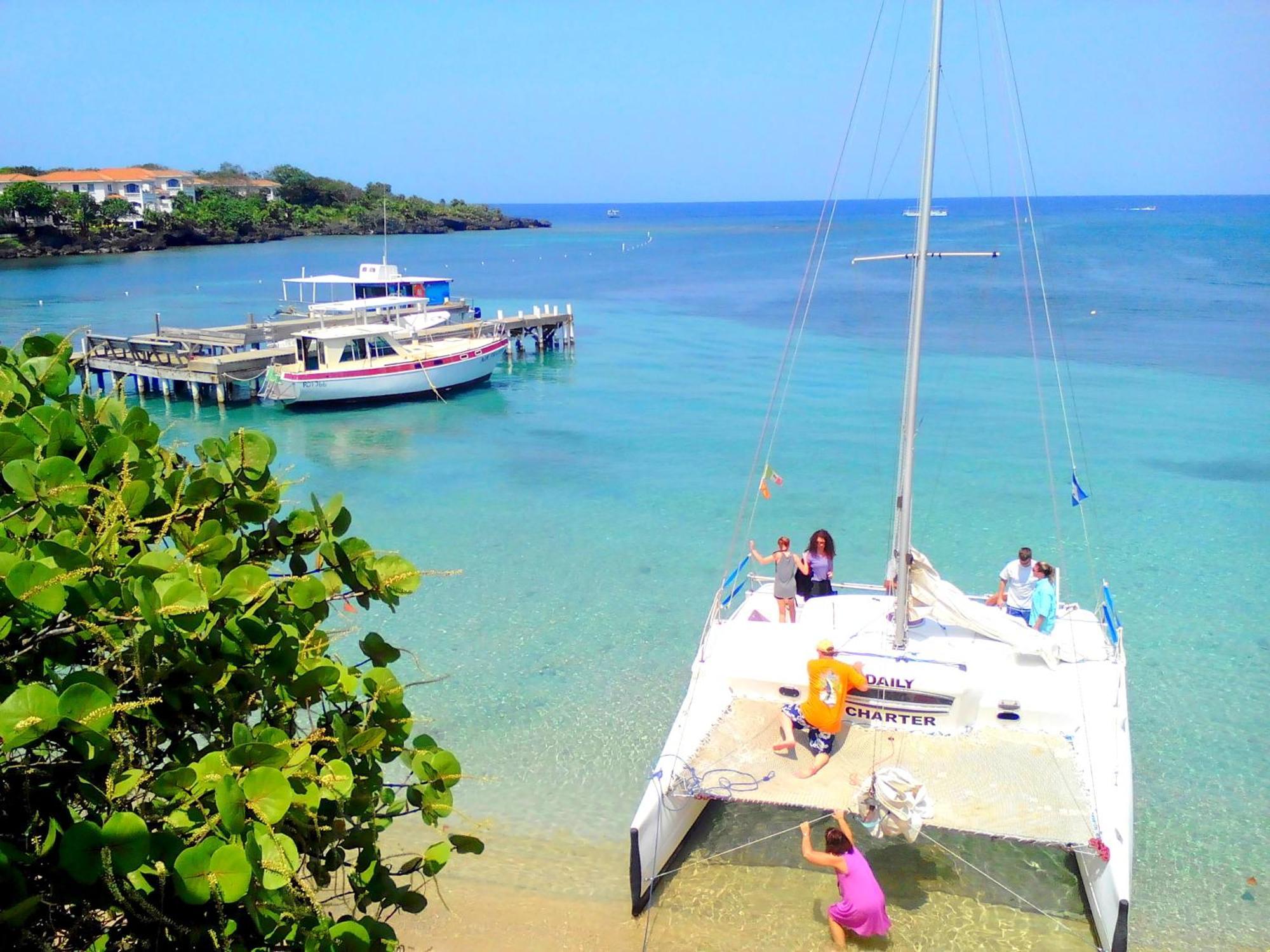 Acqua Di Mare Resort West Bay Exterior photo